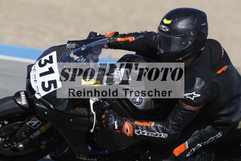 /Archiv-2024/02 29.01.-02.02.2024 Moto Center Thun Jerez/Gruppe gruen-green/315